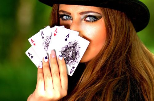 Meerdere profielen op datingsites aanmaken