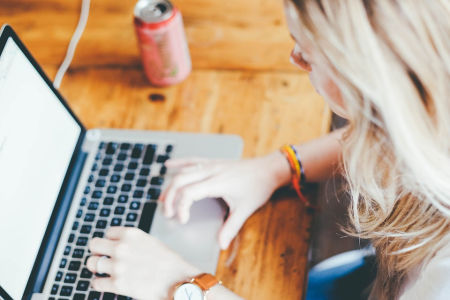 Flirten op een dating site: Het blijft niet altijd bij flirten alleen!
